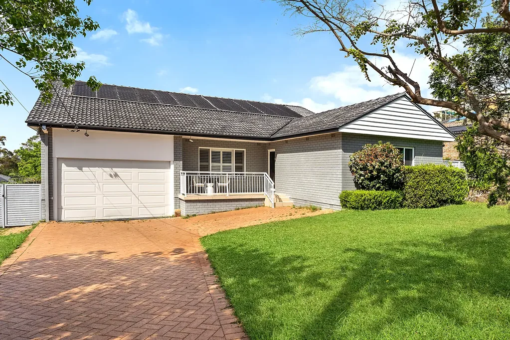 31 Milburn Place, St Ives, NSW 2075