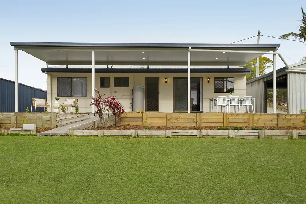 Morayfield 3房 地段优越，全新升级的三卧室住宅！ Freshly Updated 3 Bedroom Home in a Great Location!