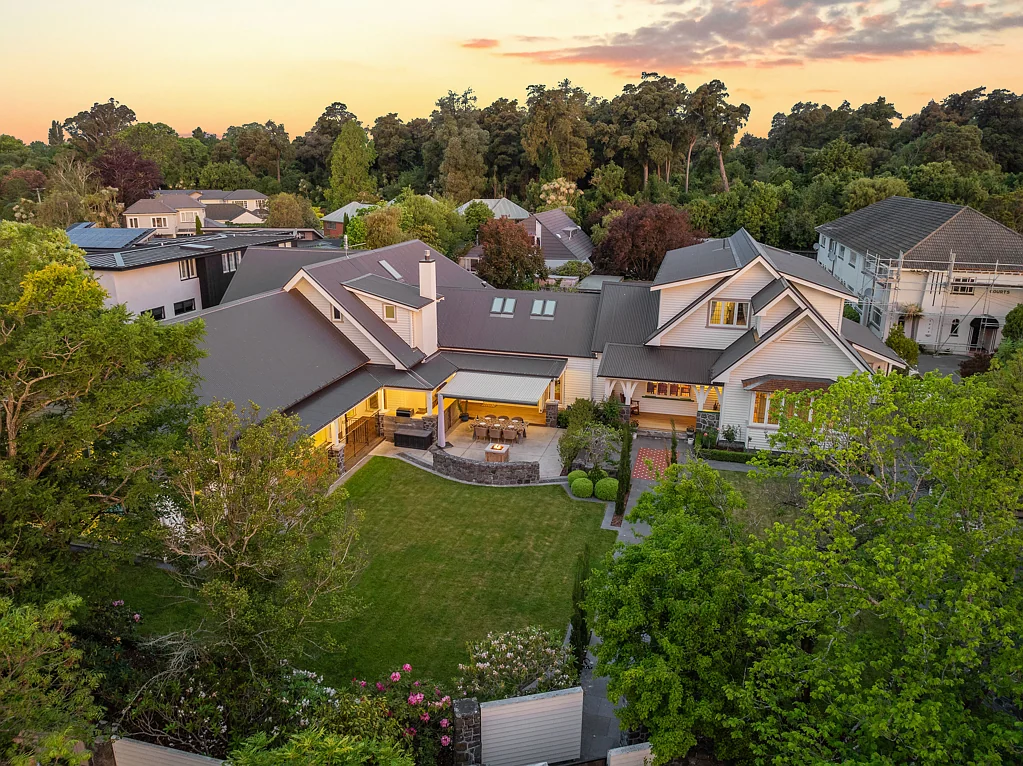 Fendalton 6Phòng ngủ Heritage Meets Modern - A Story Like No Other!