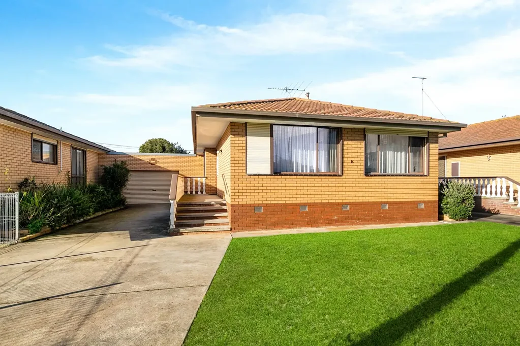 North Geelong 3 Slaapkamer Charming Family Home or Smart Investment in a Prime North Geelong Location