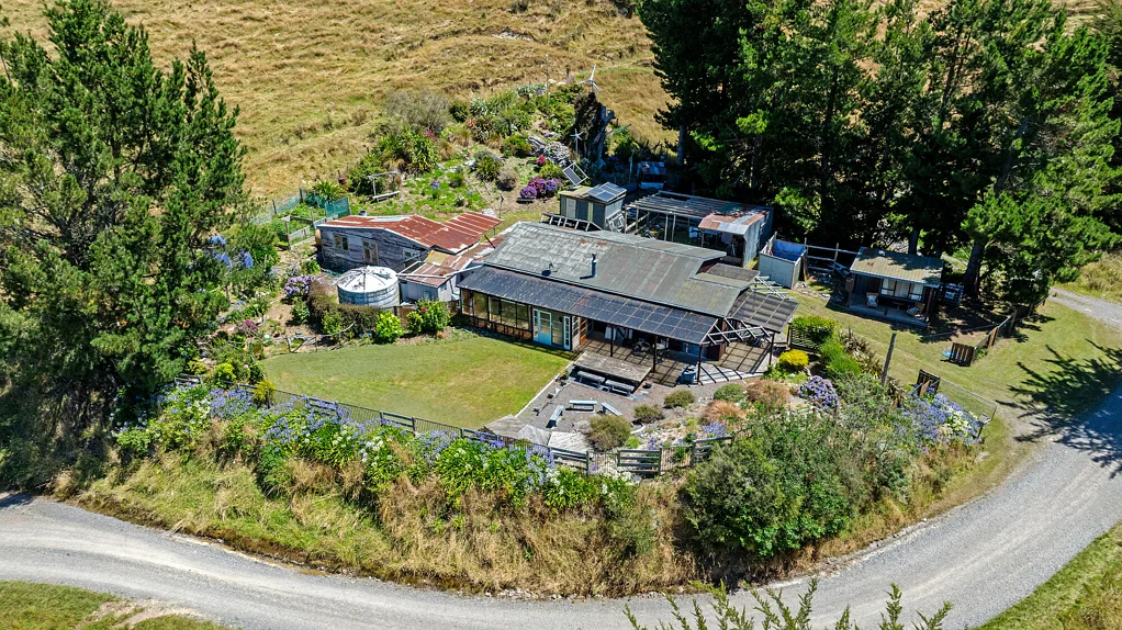 Mangaweka 2房  An off-grid rural retreat above it all