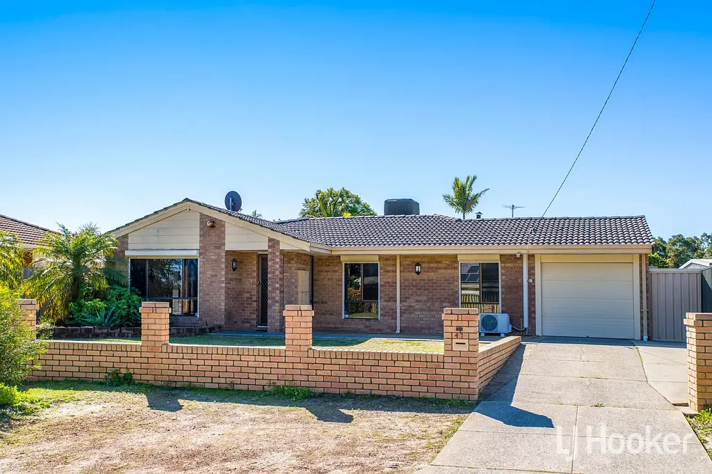 Huntingdale 4Moenga Family Living with a Poolside Lifestyle