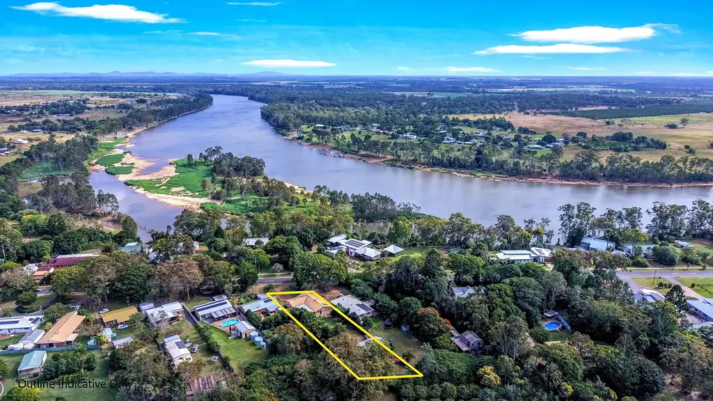 Branyan 3房  Immaculate Family Home on 1,777m² with Massive Shed & Entertaining Space