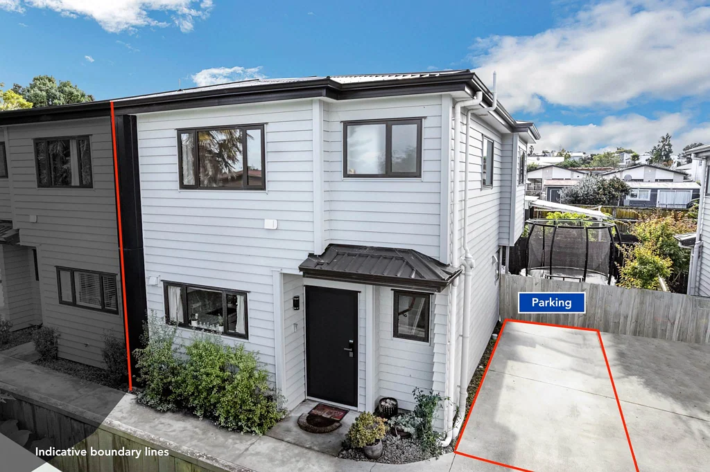 Pakuranga Heights 3房  Modern Family Living in Pakuranga Heights!