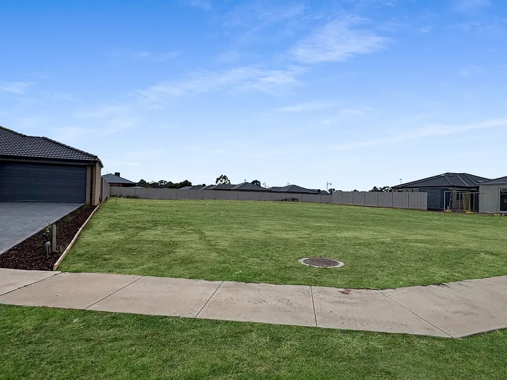 Benalla FANTASTIC BUILDING BLOCK - 850m2