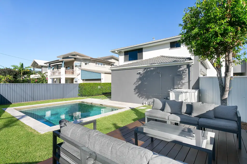 32A Boodera Road, Palm Beach, QLD 4221