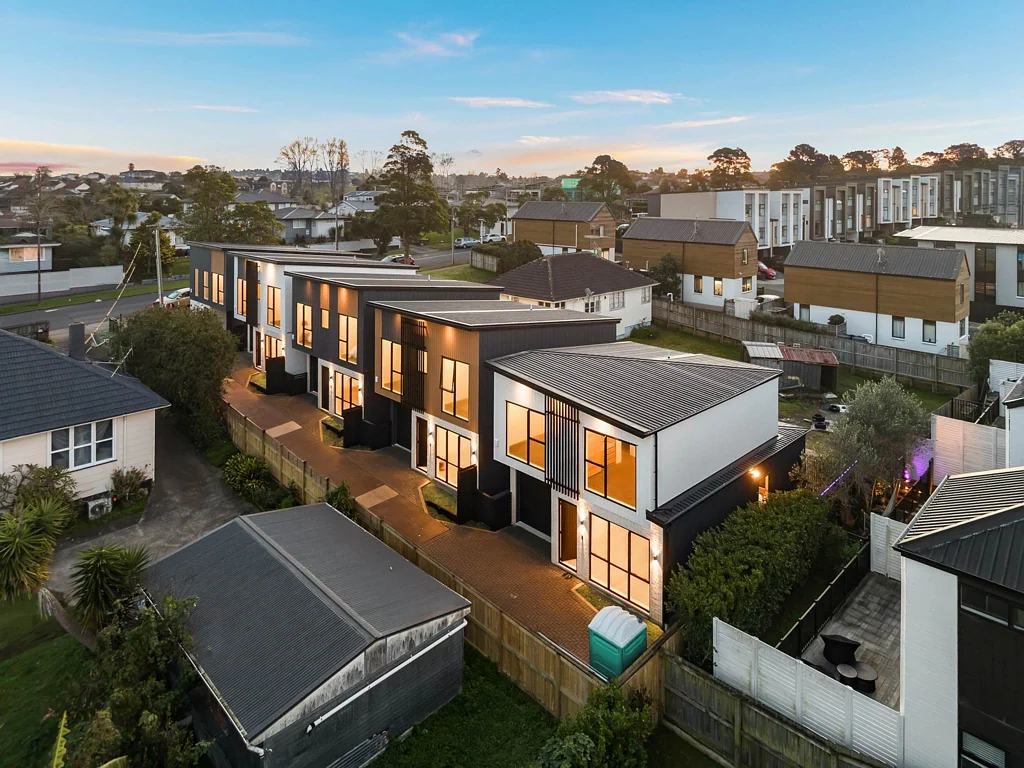 Glen Innes 4房  Elegance In Elstree- Brand New Standalone Home