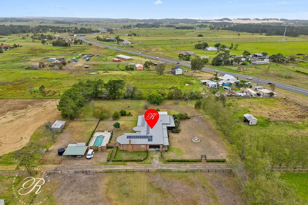 Williamtown 5ห้องนอน Start your rural living and lifestyle journey today.