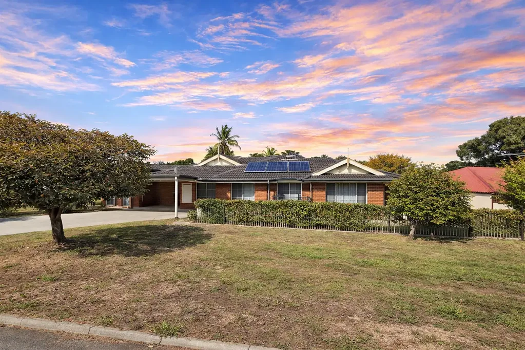 6 Murray Court, Armadale, WA 6112