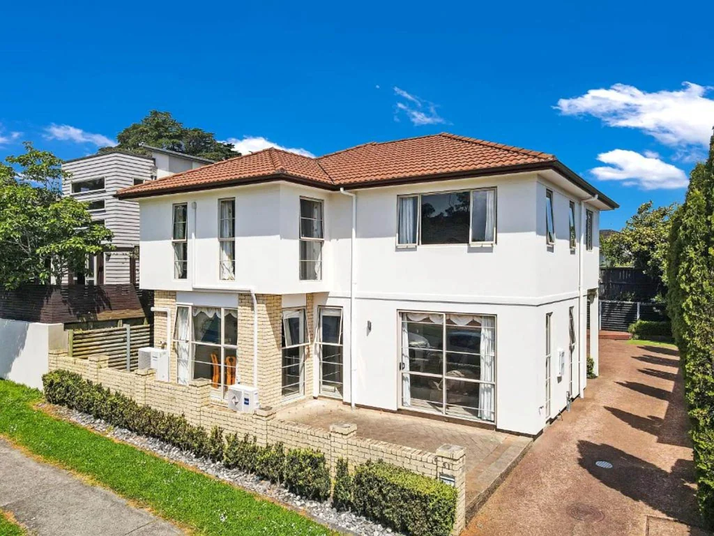 Luxury Family Living in a Prime Location