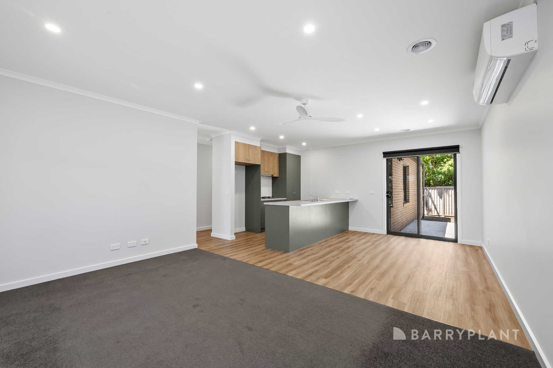 13 CROMWELL ST, WENDOUREE VIC 3355, 0房, 0浴, House