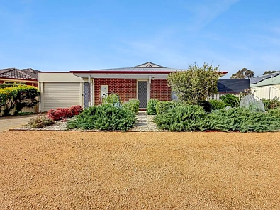 Numurkah 3ਬੈੱਡਰੂਮ WELL PRESENTED CENTRAL TOWNHOUSE