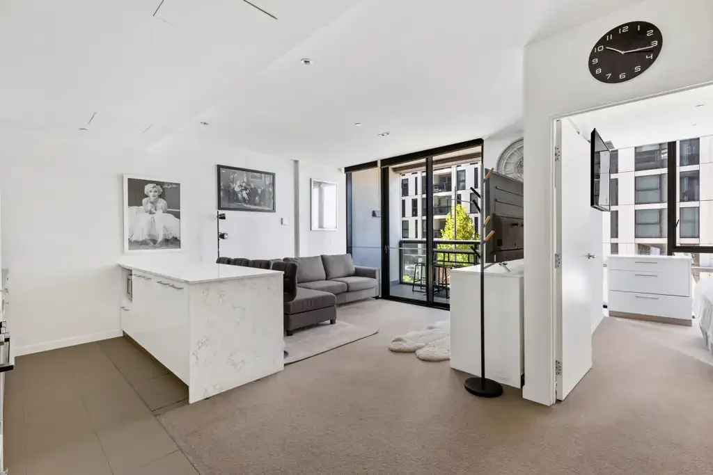 Docklands 1部屋 FOR SALE - Fully Furnished One-Bedroom Apartment in Prestigious Concavo Includes 1 Car Park & 1 Storage Cage!