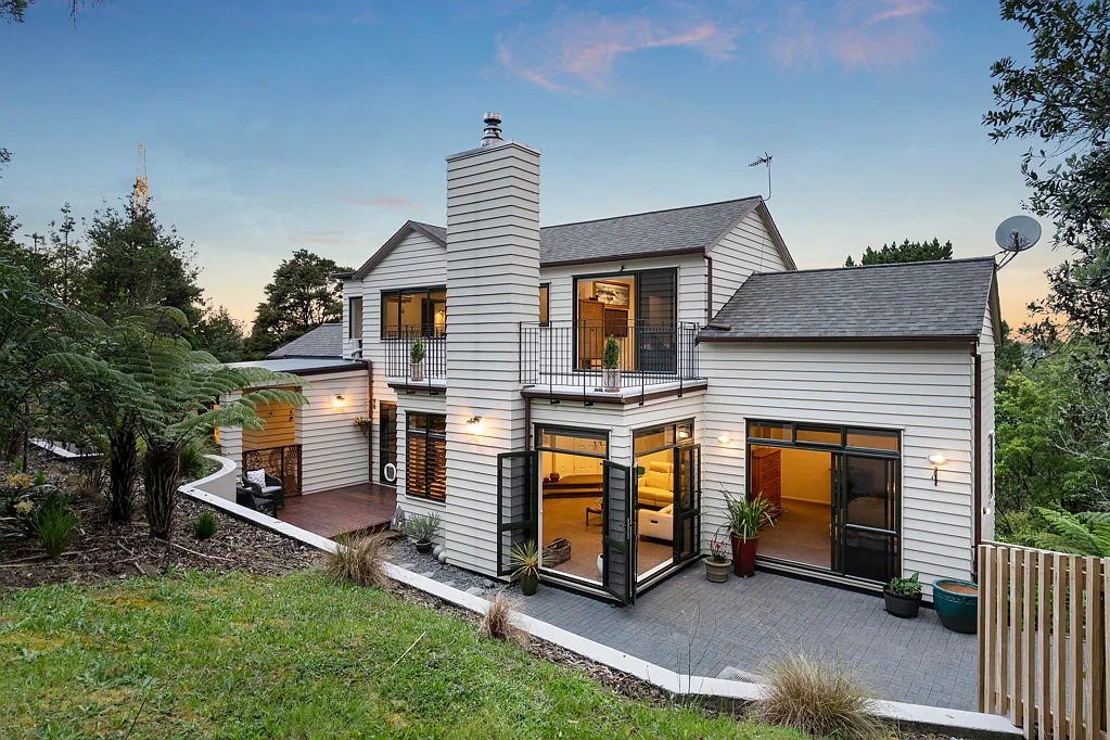 11 Hobson Heights Road, Albany, North Shore City, Auckland