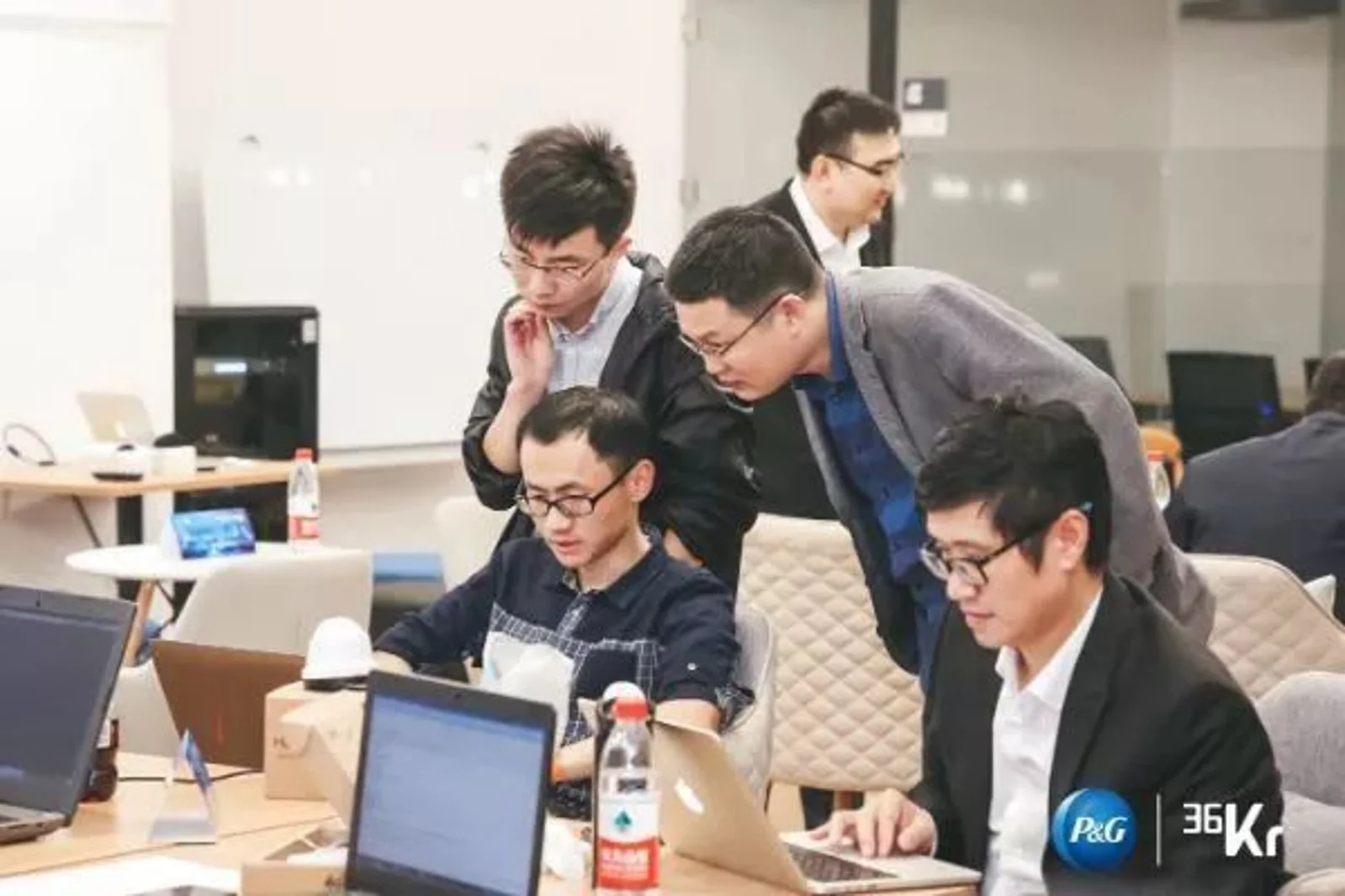 宝洁举办黑客马拉松,寻找AI商业场景落地