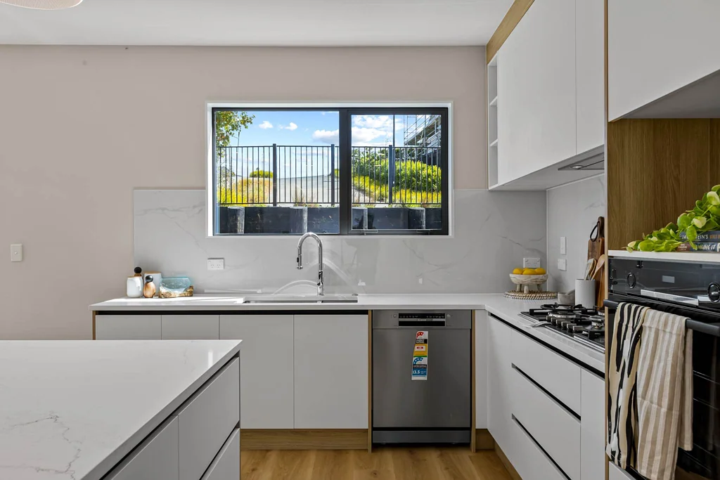 Warkworth 3房  Price Reduced – Ready to Go!