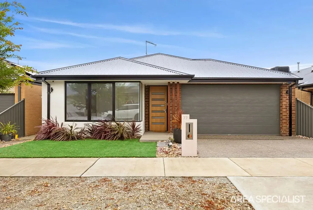 St Leonards 4Zimmer THE BRIEF: Coastal Beach House – The Perfect Lifestyle & Investment Opportunity