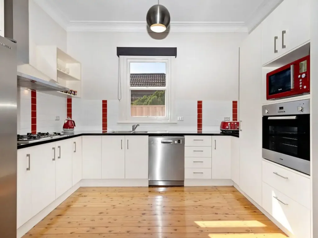CENTRAL LIVING - WALKING DISTANCE TO CBD