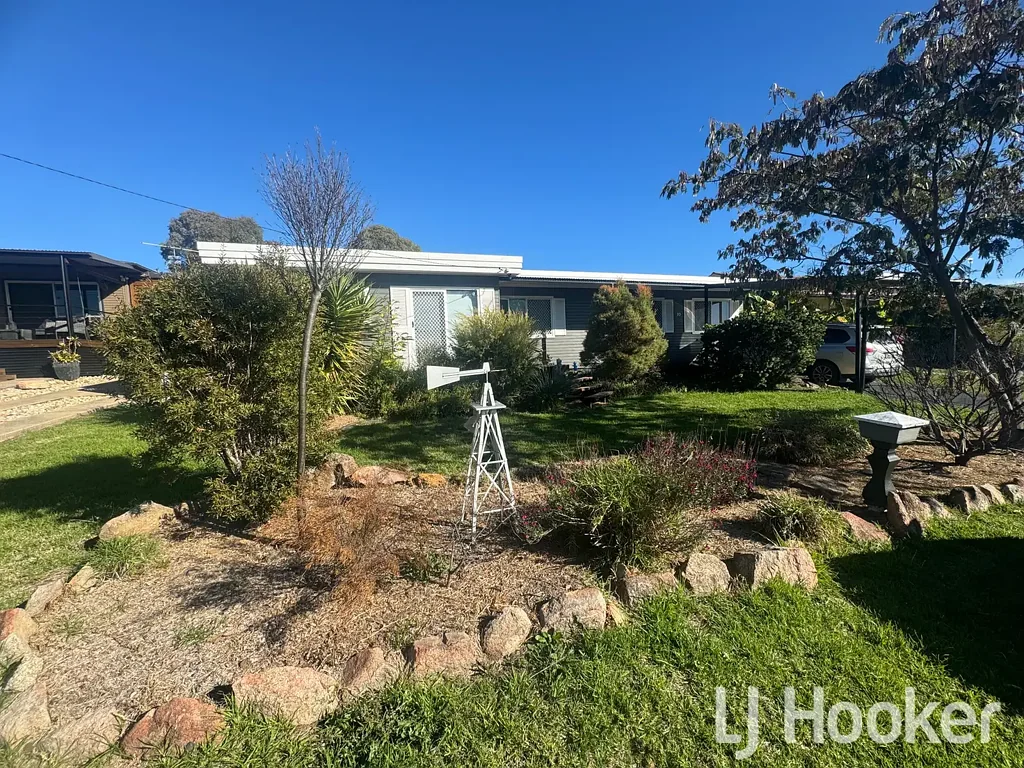 93 Short Street, Inverell, NSW 2360