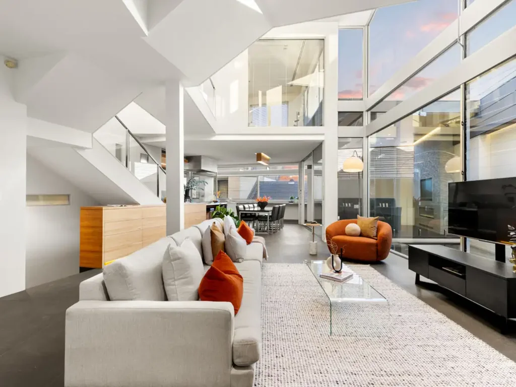East Perth 4房  Architectural Excellence!