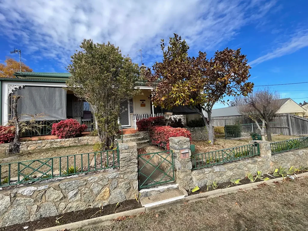 Cooma 5chambre A Timeless Sanctuary