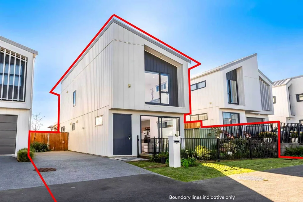Westgate 3chambre Standalone/Large Courtyard/Whenuapai School Zone!