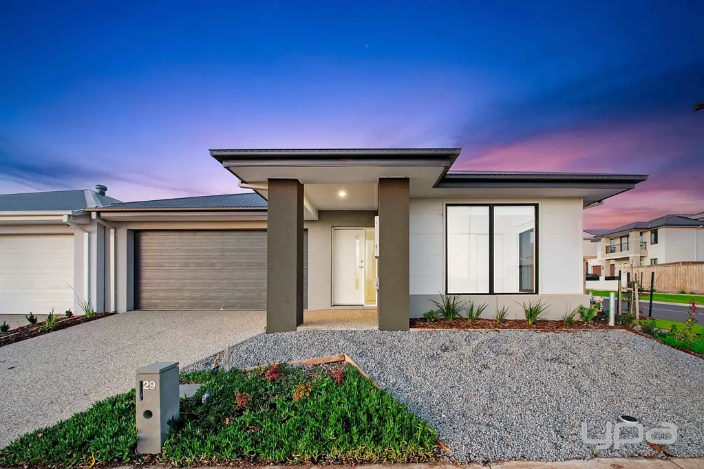 Bonnie Brook 3બેડરૂમ BRAND NEW, SCENIC WETLAND VIEWS WITH MODERN COMFORTS IN BONNIE BROOK