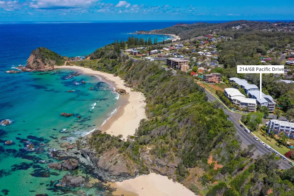 Port Macquarie 2침실 Beachside Lifestyle, Investment Flexibility & Fully Furnished Comfort
