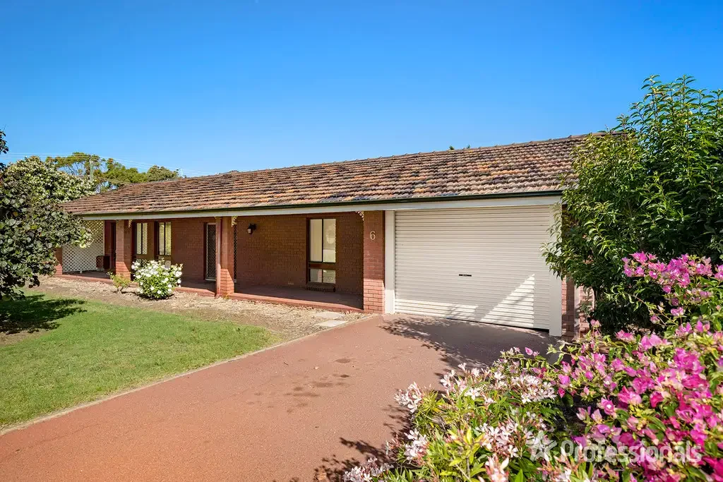 6 Green Street, Bluff Point, WA 6530