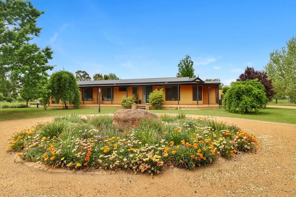 Grenfell 5房  Country living meets comfort and convenience