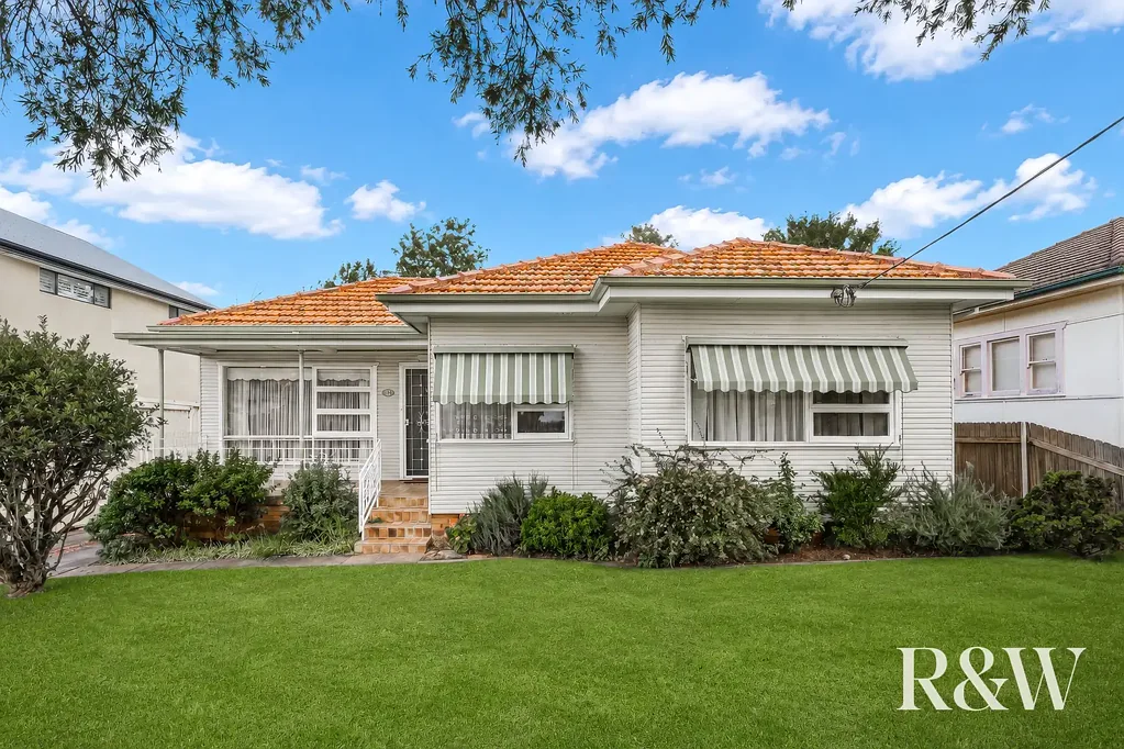 Eastern Creek 4Moenga Spacious Family Home on a Generous 701.9m² Block