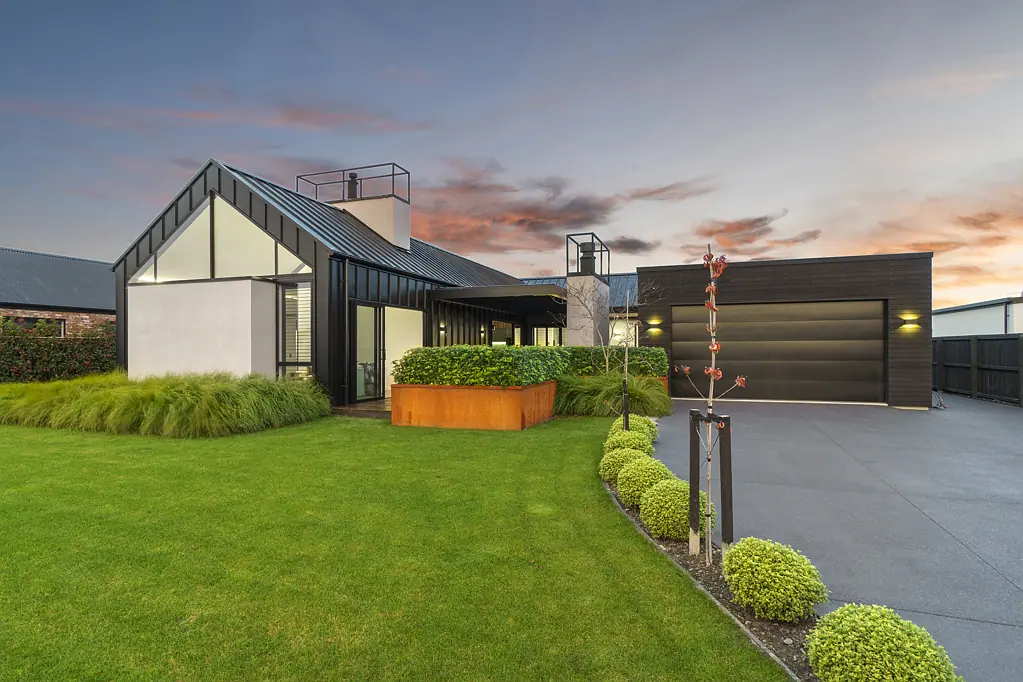Lincoln 4ਬੈੱਡਰੂਮ Statement living in Barton Fields