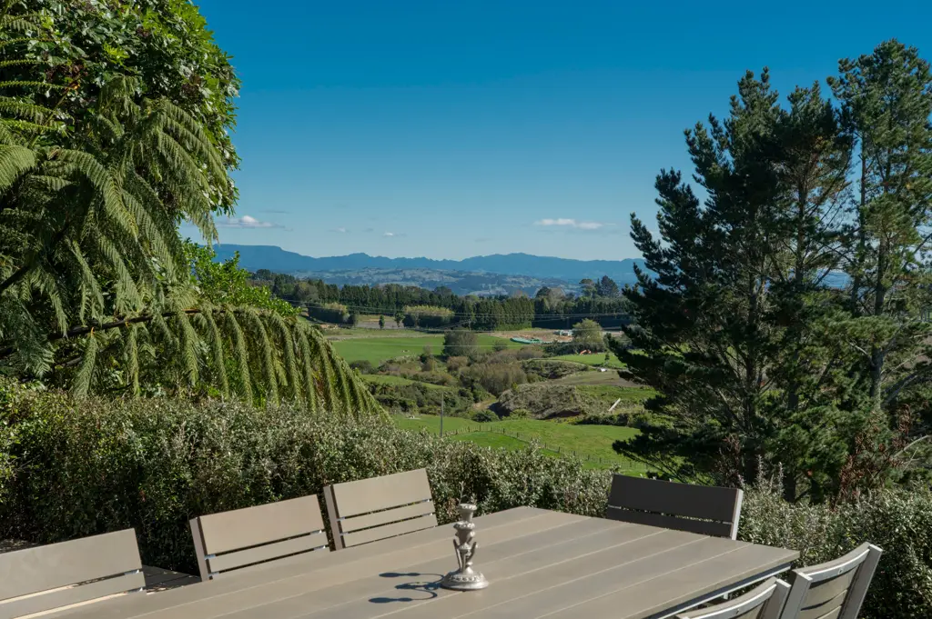 Ohauiti Lifestyle Farm with Stunning Views