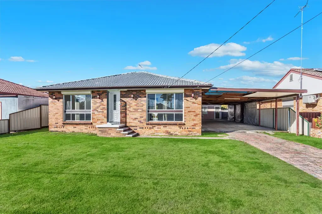 Address Withheld, Colyton, NSW 2760, 5 Bedrooms, 2 Bathrooms, House