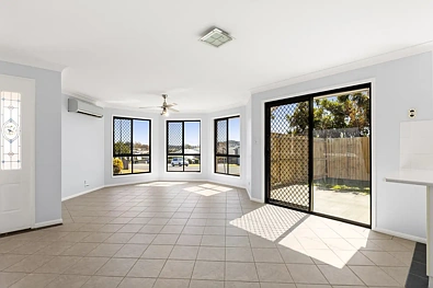 2/2 Cuttaburra Crescent, Glenvale, QLD 4350, 3 slaapkamers, 2 badkamers, Unit