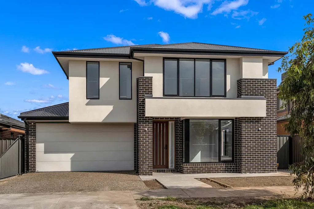 Stylish, Spacious Double Storey Family Home