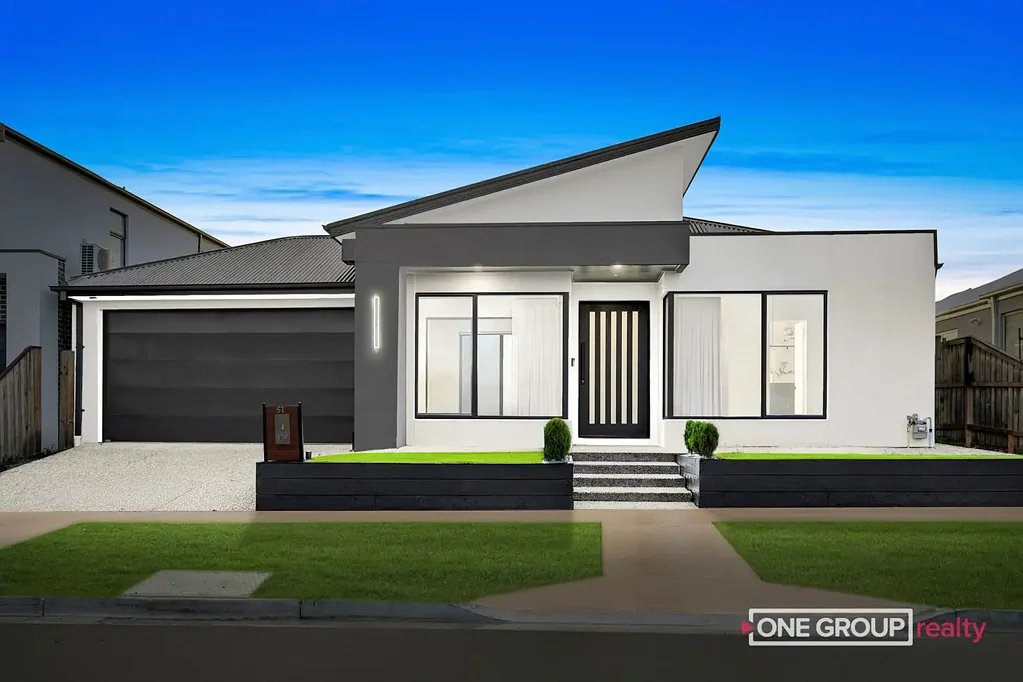 Mickleham 4ห้องนอน 2 Masters| 2 Kitchens| Grand Living Area |Great Location!!