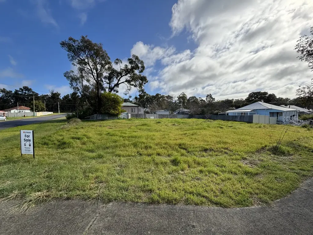 19 Moore Street, Collie, WA 6225