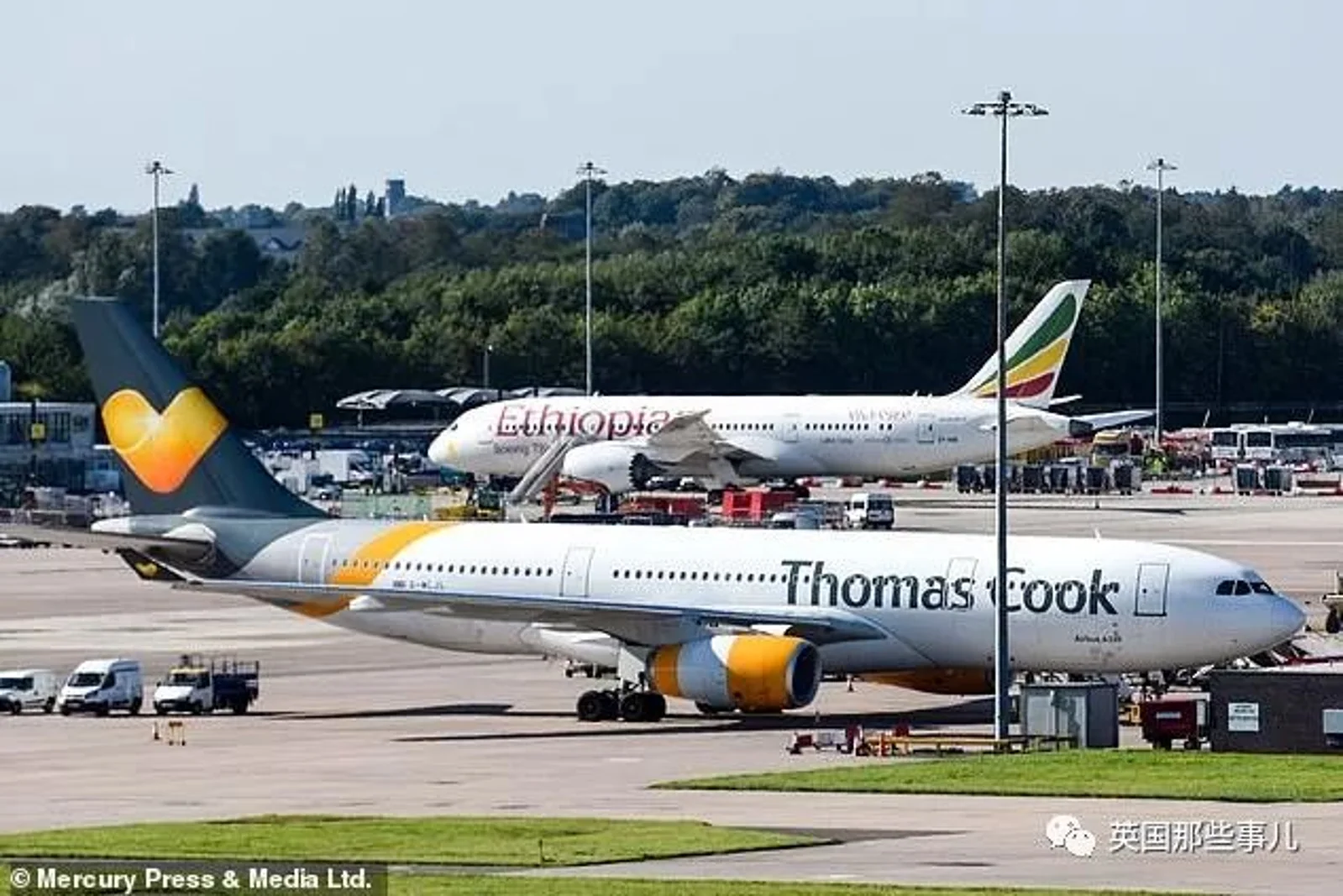 英国最大旅行社说垮就垮！政府紧急行动撤离16万英国人，都怪今年夏天太热？