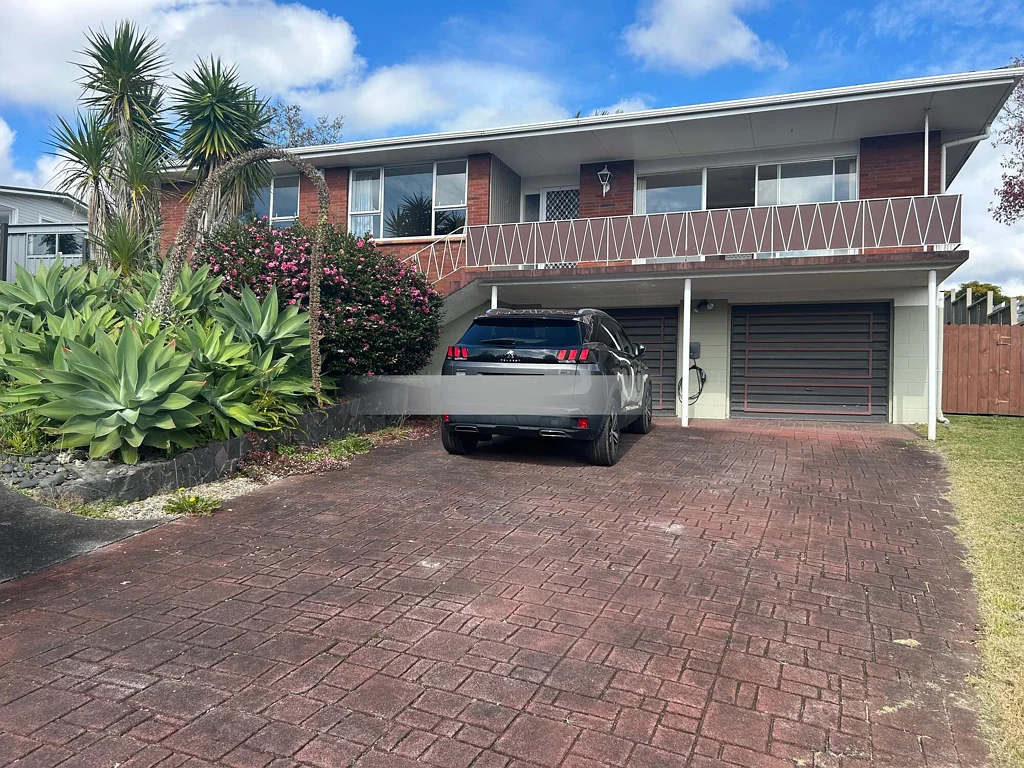 Spacious Family Home In Pakuranga
