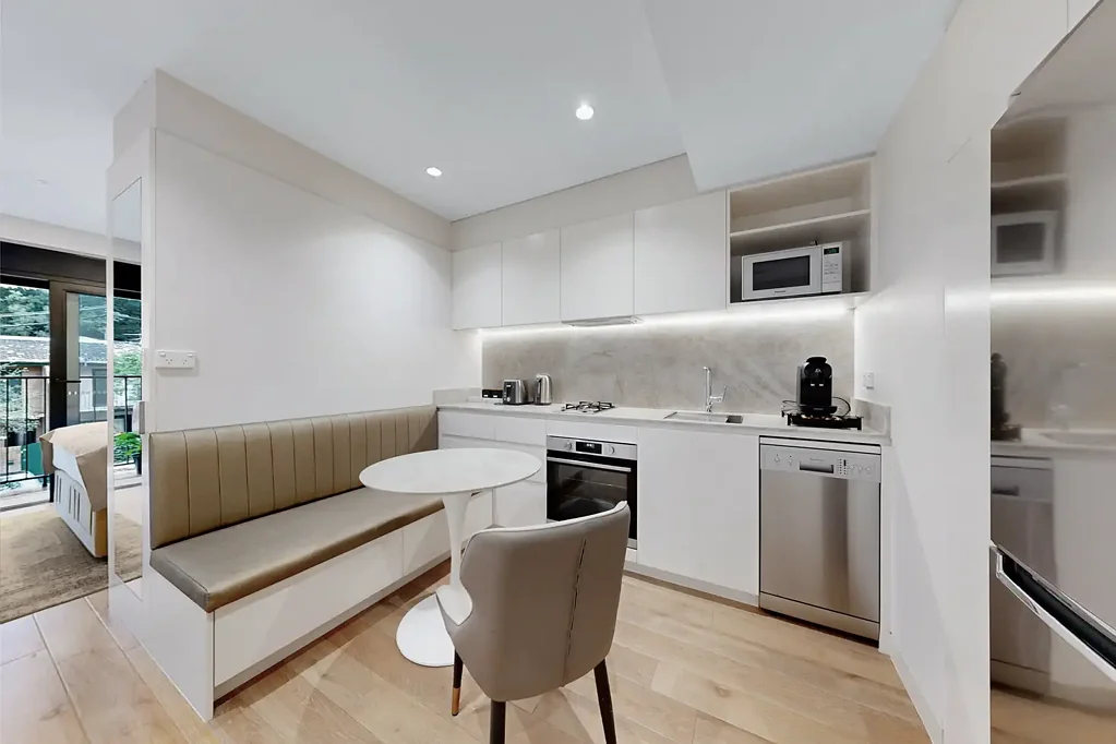Fully Furnished. All Bills Included. Near New Studios.