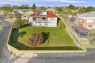Ellerslie 2房  Elevated & Sunny with Loads of Potential on 600m2