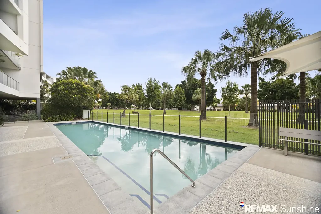 202/41 Harbour Town Drive, Biggera Waters, QLD 4216