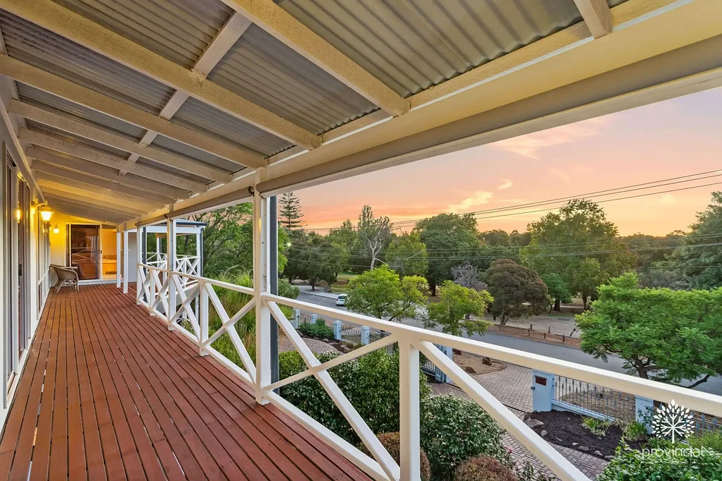 Kalamunda 4房  UNDER OFFER