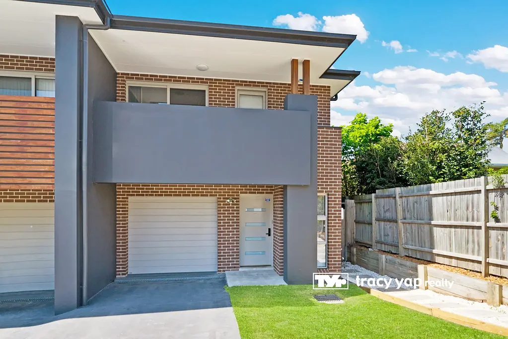 Modern And Spacious Double Storey Duplex