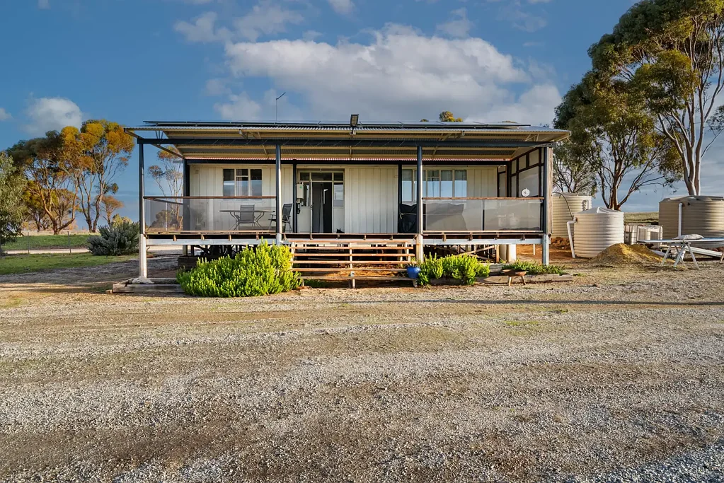 Beverley 3房  A Landmark Rural Estate Where Every Sunrise Is Yours