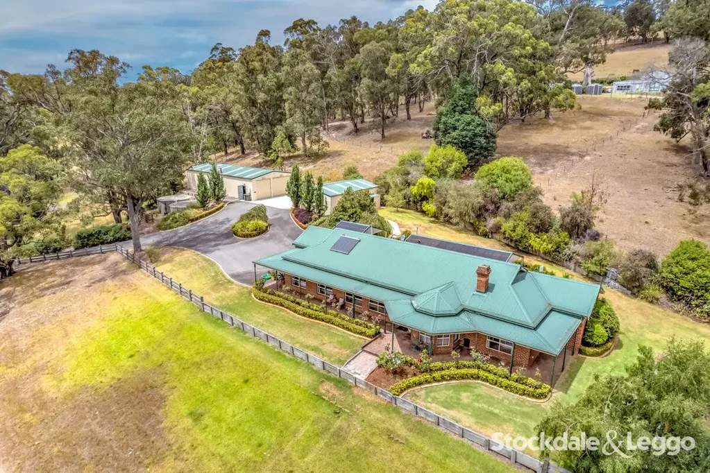 Callignee 3房  Premium 32-Acre Lifestyle Farm with Exceptional Infrastructure, Water Security & Income Potential
