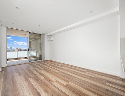 102/32-40 Kerr Parade, Auburn, Parramatta (Northwest suburbs), 3 chambres, 2 salles de bain, Apartment