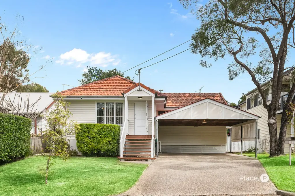 Tarragindi 3房  Charming Post War Home in Quiet and Tranquil Setting
