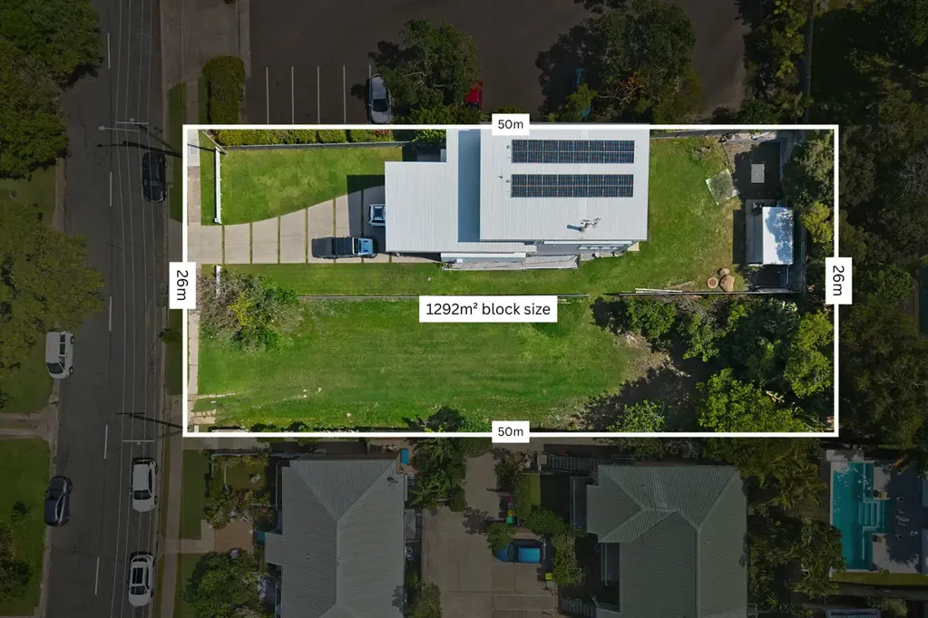 Kings Beach 4房  Secure A Rare 1,292m² Coastal Holding In The Heart Of Kings Beach
